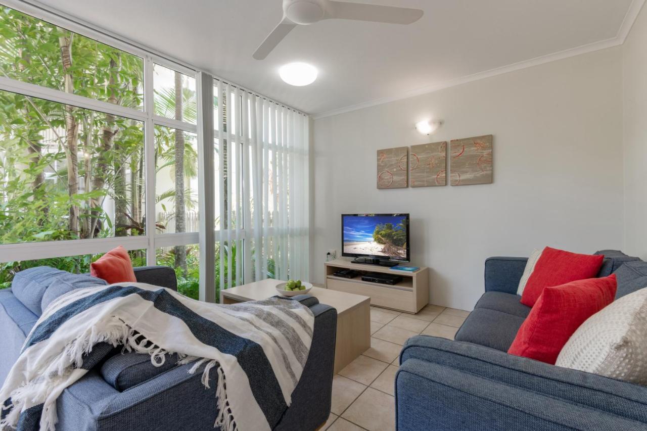 Tropical Nites Holiday Townhouses Port Douglas Kültér fotó