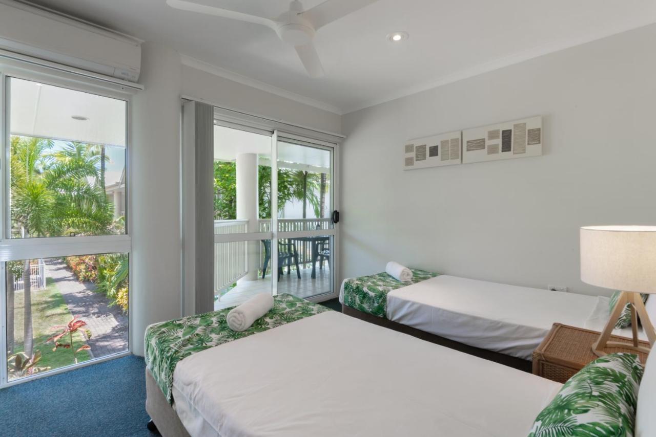 Tropical Nites Holiday Townhouses Port Douglas Kültér fotó