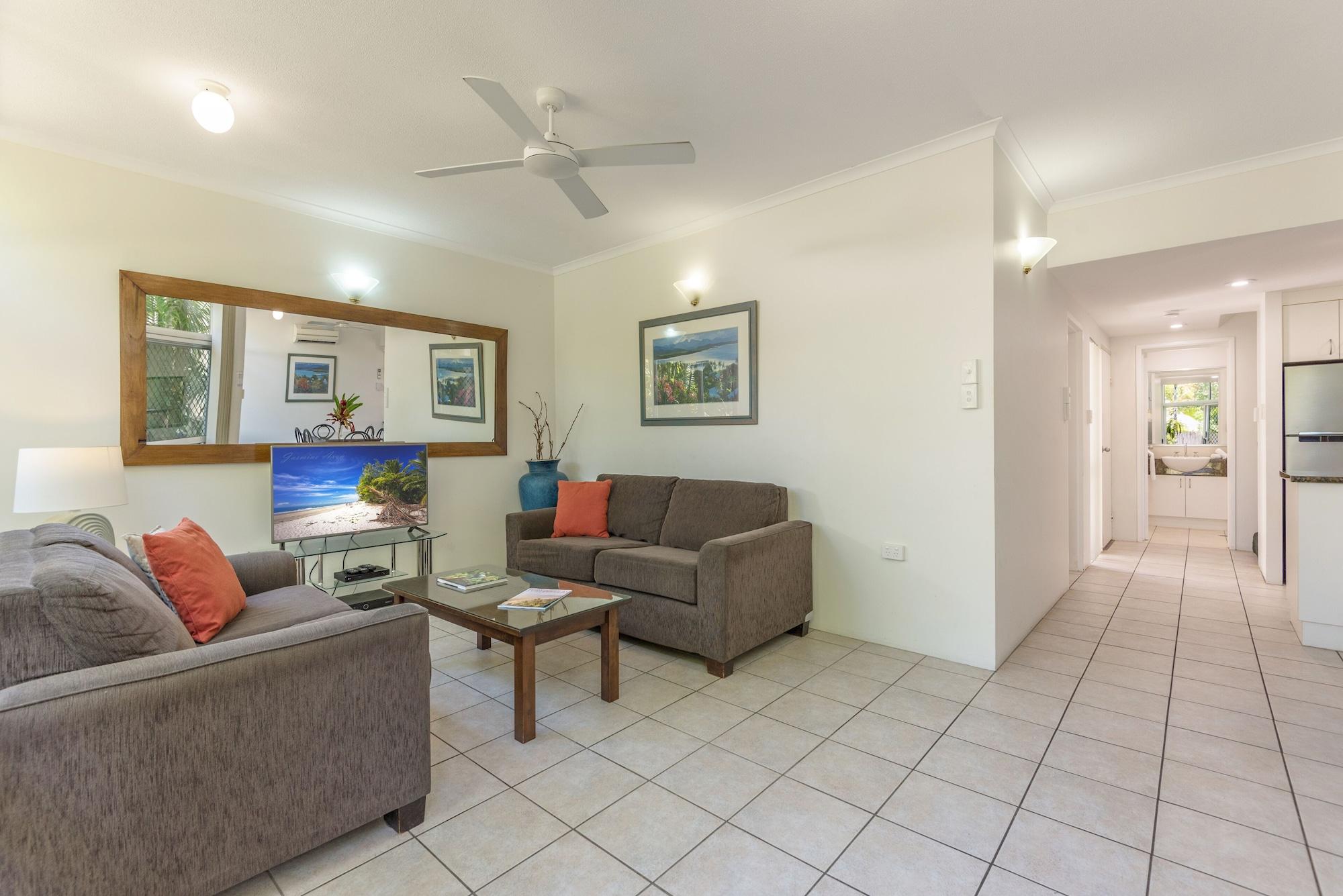 Tropical Nites Holiday Townhouses Port Douglas Kültér fotó