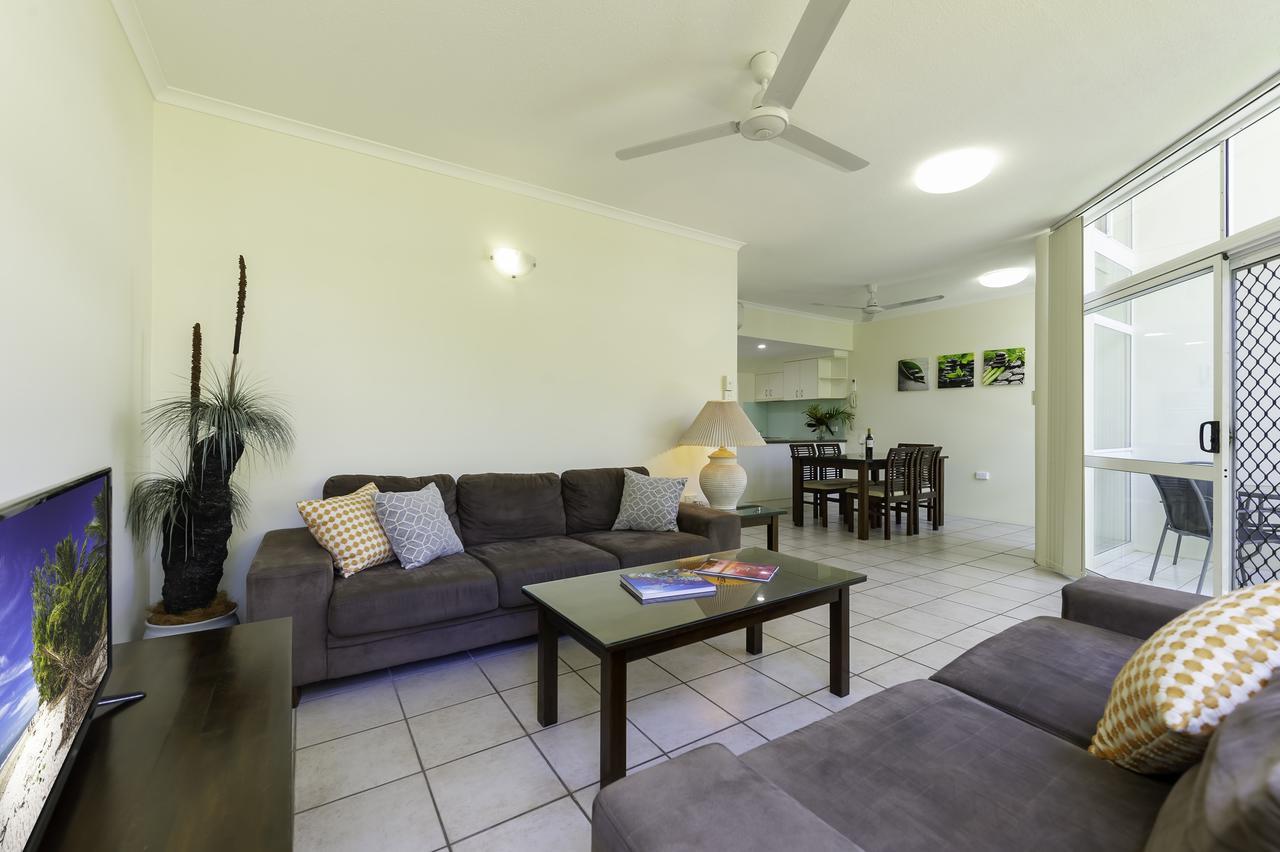 Tropical Nites Holiday Townhouses Port Douglas Kültér fotó