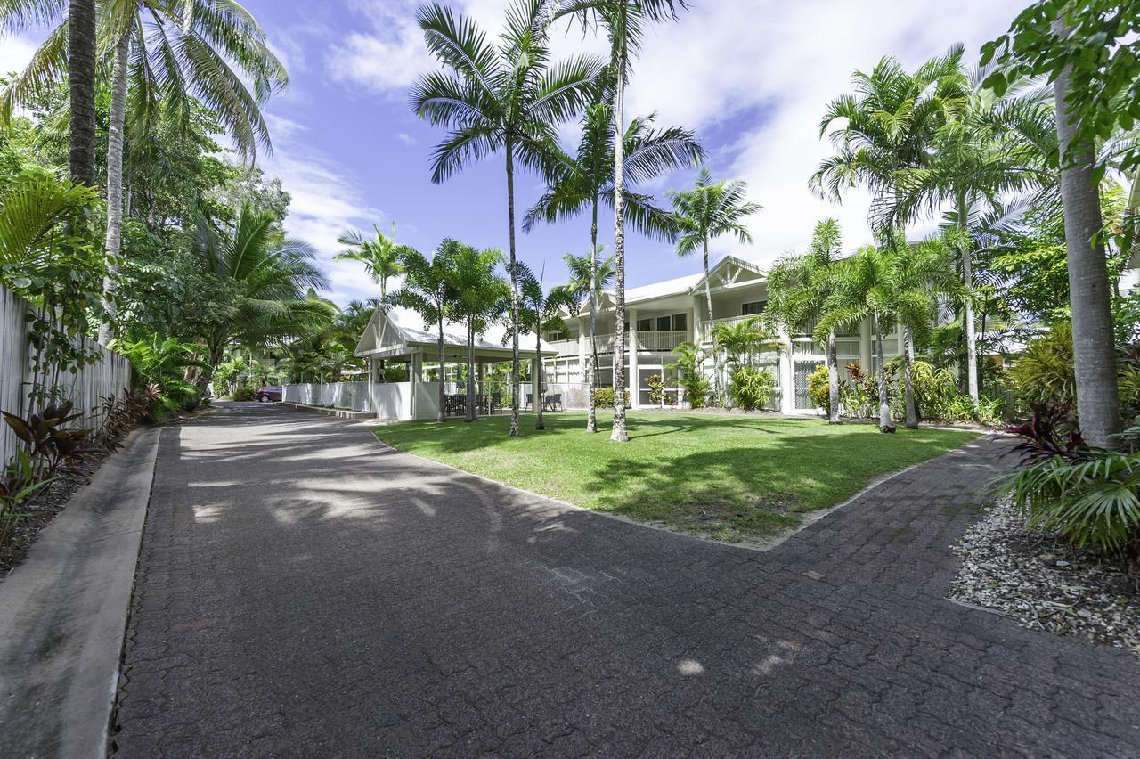 Tropical Nites Holiday Townhouses Port Douglas Kültér fotó